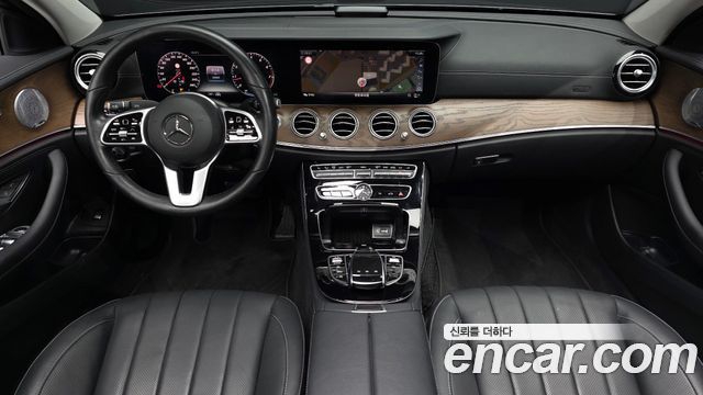 Mercedes-Benz E-Class (W213) E300 4MATIC Exclusive 2020 — фото 7