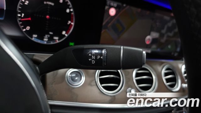 Mercedes-Benz E-Class (W213) E300 4MATIC Exclusive 2020 — фото 9