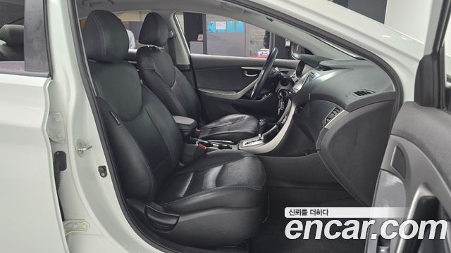 Hyundai Avante (MD) M16 GDI Luxury 2012 — фото 10