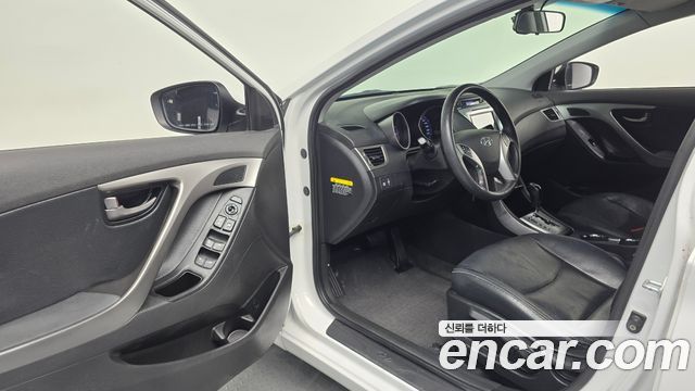 Hyundai Avante (MD) M16 GDI Luxury 2012 — фото 11