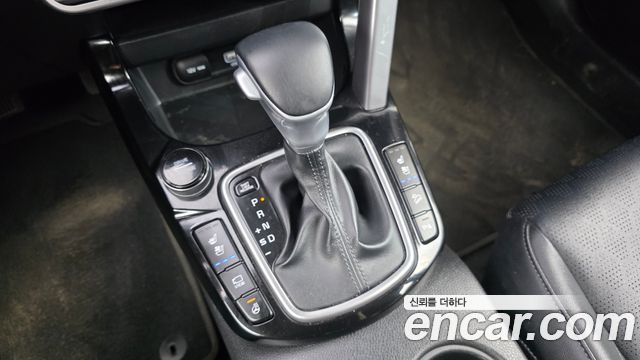 Kia Seltos Gasoline 1.6 Turbo 2WD Noblesse 2020 — фото 9