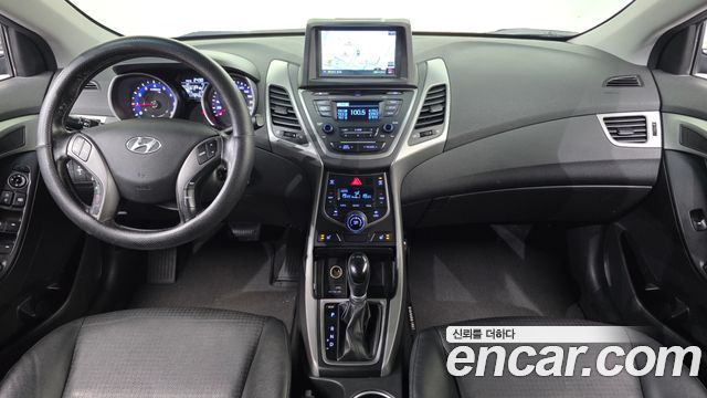 Hyundai Avante 1.6 GDi Smart Standard 2015 — фото 7