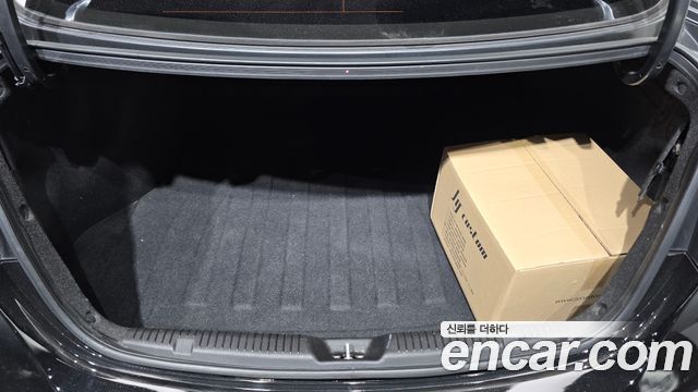 Hyundai Avante 1.6 GDi Smart Standard 2015 — фото 20