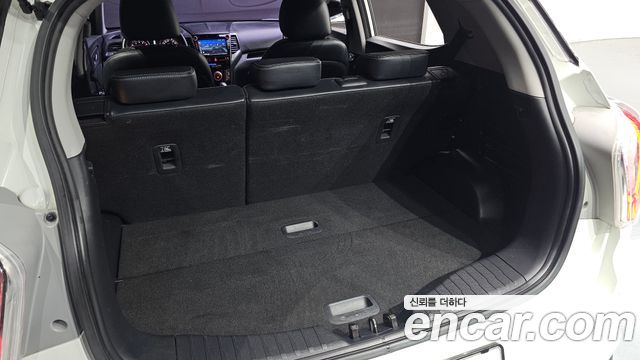 KG Mobility (SsangYong) Tivoli VX 2WD 2017 — фото 20