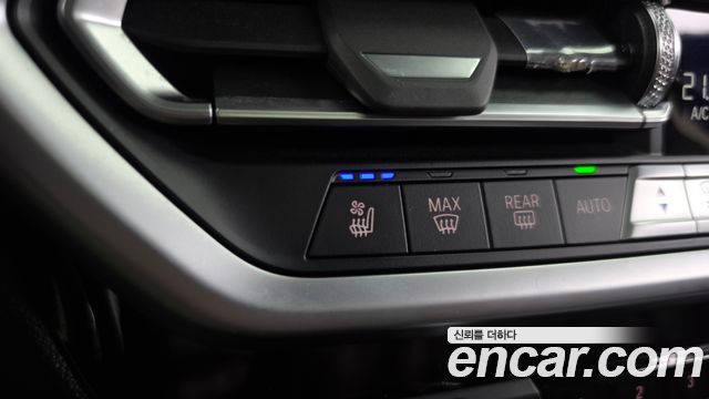 BMW X3 (G01) xDrive 20i 2022 — фото 31