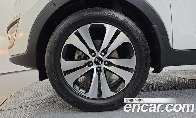 Kia Sportage R Diesel 2WD TLX High-Deluxe 2013 — фото 5