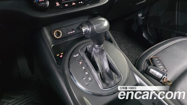 Kia Sportage R Diesel 2WD TLX High-Deluxe 2013 — фото 9
