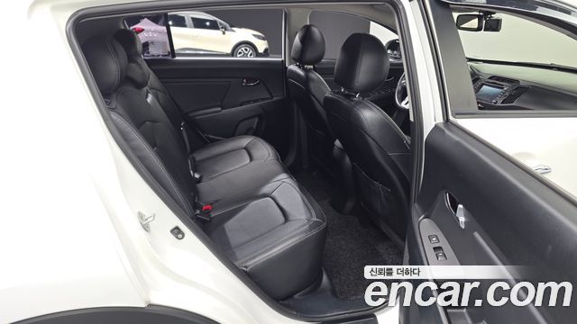 Kia Sportage R Diesel 2WD TLX High-Deluxe 2013 — фото 11
