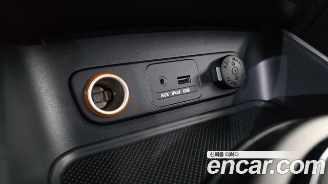 Kia Sportage R Diesel 2WD TLX High-Deluxe 2013 — фото 13