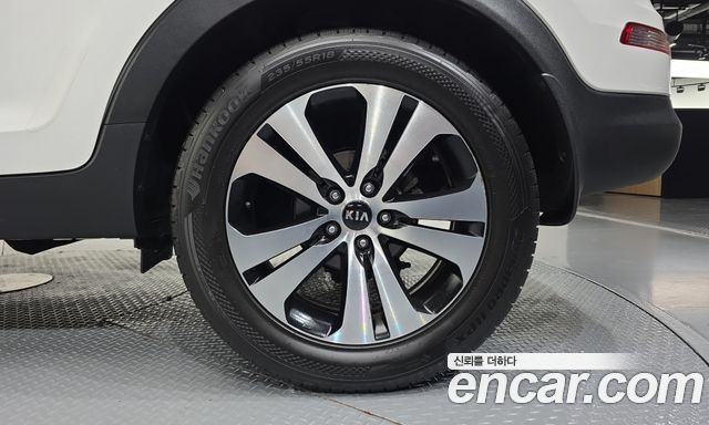 Kia Sportage R Diesel 2WD TLX High-Deluxe 2013 — фото 21