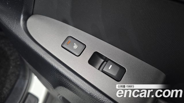 Kia Sportage R Diesel 2WD TLX High-Deluxe 2013 — фото 28