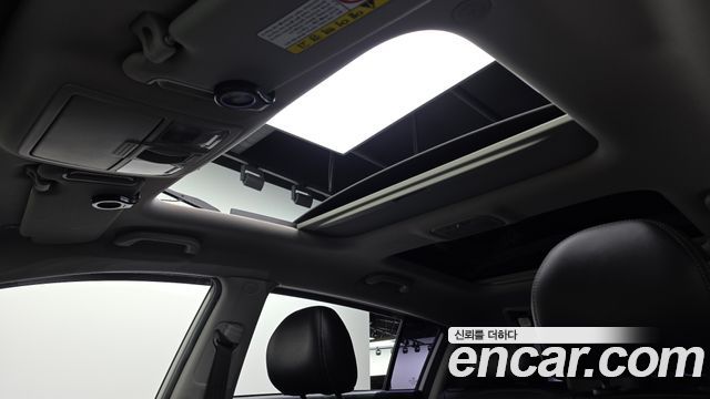 Kia Sportage R Diesel 2WD TLX High-Deluxe 2013 — фото 31