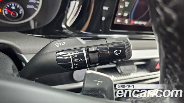 Kia K5 (III) 2.0 Prestige 2021 — фото 20