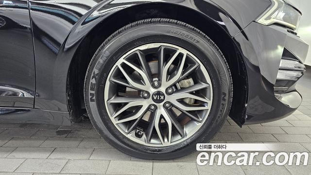 Kia K5 (III) 2.0 Prestige 2021 — фото 21