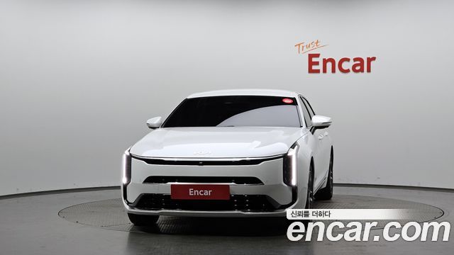 Kia K8 2.5 Gasoline 2WD Noblesse 2025 — фото 3