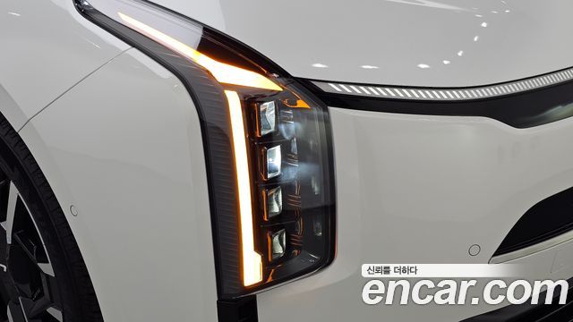 Kia K8 2.5 Gasoline 2WD Noblesse 2025 — фото 28