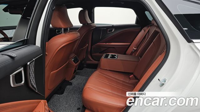 Kia K8 2.5 Gasoline 2WD Noblesse 2025 — фото 32
