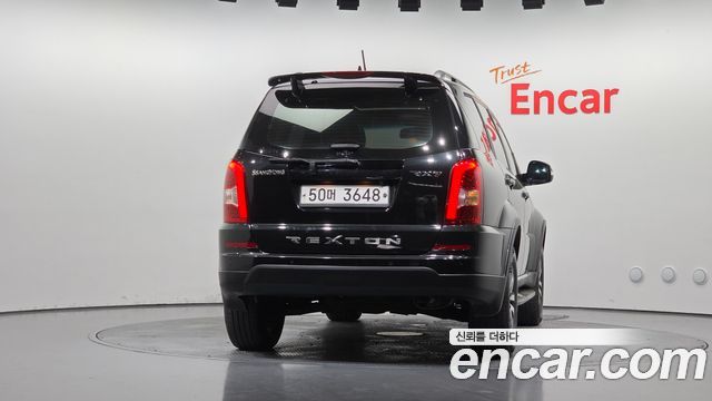 KG Mobility (SsangYong) Rexton W 2.0 4WD RX7 Prestige 2014 — фото 4