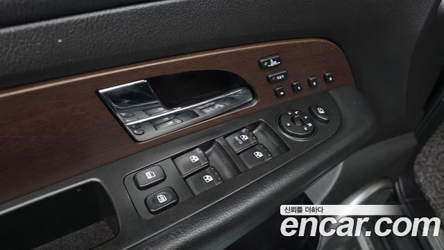 KG Mobility (SsangYong) Rexton W 2.0 4WD RX7 Prestige 2014 — фото 12