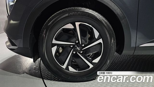 Kia Sportage Hybrid (V) Prestige 2WD 2022 — фото 5