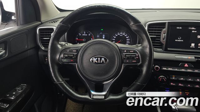 Kia Sportage (IV) Diesel 2WD Prestige 2018 — фото 13