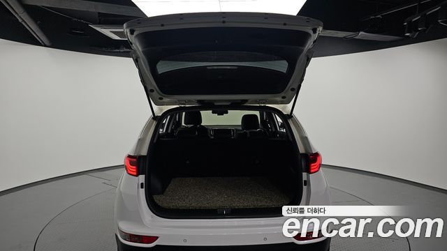 Kia Sportage (IV) Diesel 2WD Prestige 2018 — фото 20