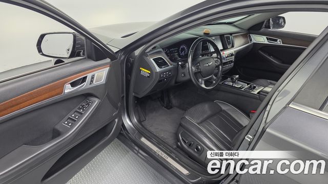 Genesis G80 3.3 GDI AWD Premium Luxury 2017 — фото 10