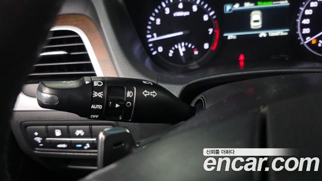 Genesis G80 3.3 GDI AWD Premium Luxury 2017 — фото 28