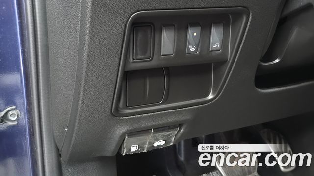 Renault Korea QM6 Gasoline 2WD RE Signature 2019 — фото 28