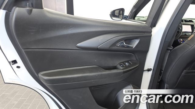 Chevrolet Trailblazer 1.3 Turbo 2WD Activ 2022 — фото 25