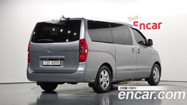 Hyundai Grand Starex Wagon 12-Seater Smart 2019 — фото 2