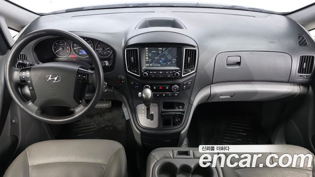 Hyundai Grand Starex Wagon 12-Seater Smart 2019 — фото 7