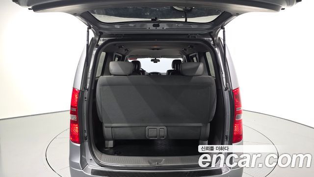 Hyundai Grand Starex Wagon 12-Seater Smart 2019 — фото 20
