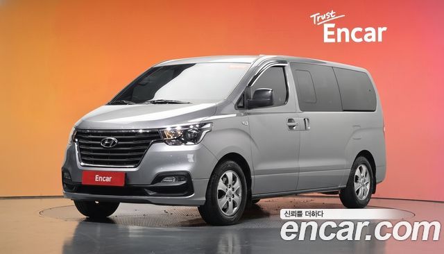 Hyundai Grand Starex Wagon 12-Seater Smart 2019 — фото 1