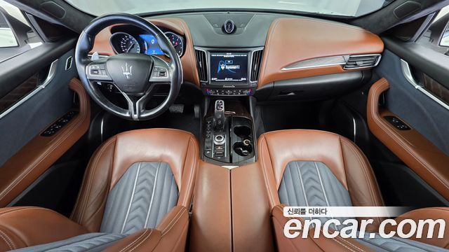 Maserati Levante 3.0 AWD GranLusso 2019 — фото 7