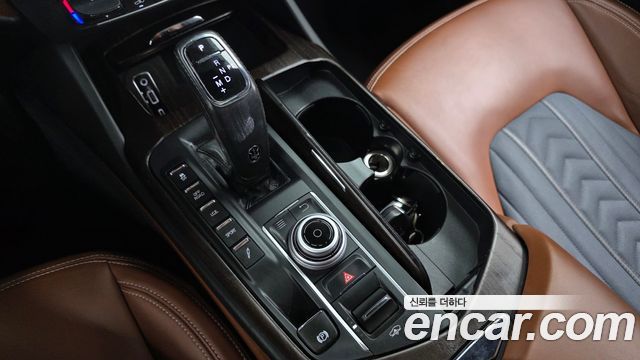 Maserati Levante 3.0 AWD GranLusso 2019 — фото 9