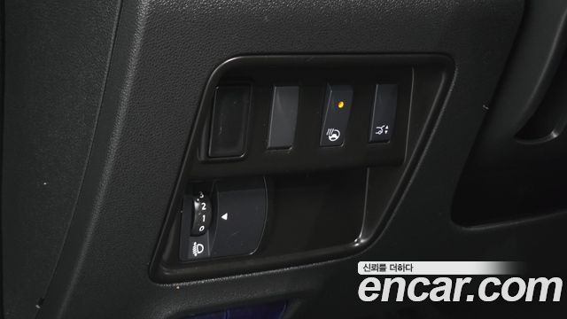 Renault Korea QM6 2.0 LPe RE 2WD 2020 — фото 15