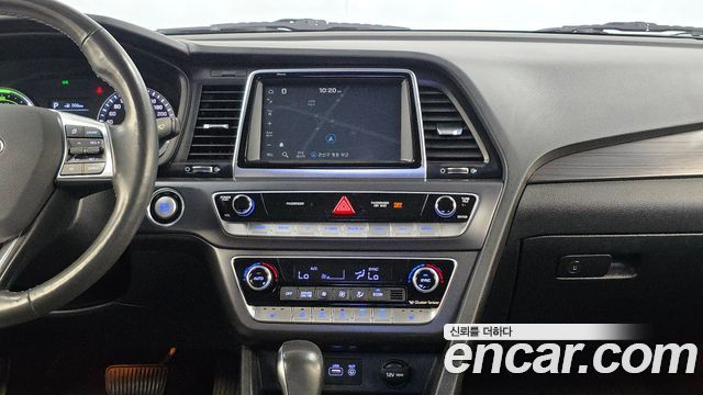 Hyundai Sonata New Rise Hybrid Modern 2018 — фото 14