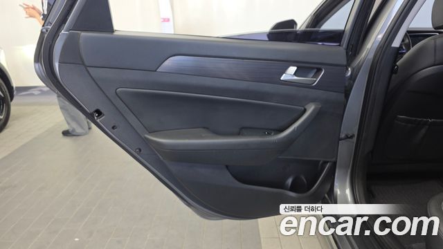 Hyundai Sonata New Rise Hybrid Modern 2018 — фото 25