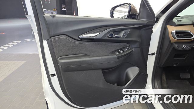 Chevrolet Trailblazer 1.3 Turbo 2WD Activ 2022 — фото 24