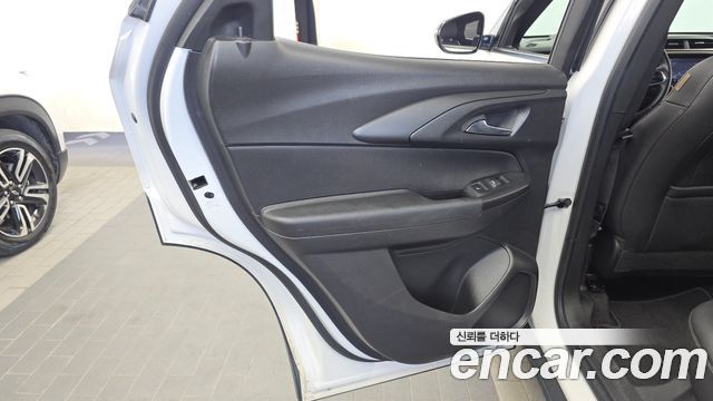 Chevrolet Trailblazer 1.3 Turbo 2WD Activ 2022 — фото 25