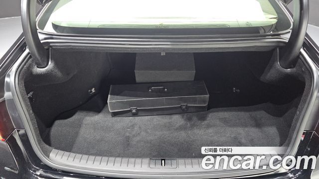 Genesis G80 3.3 GDI Premium Luxury 2017 — фото 17
