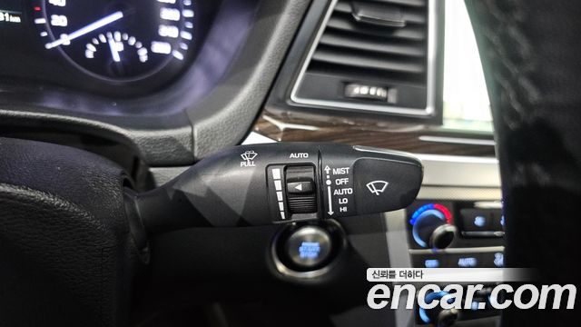 Genesis G80 3.3 GDI Premium Luxury 2017 — фото 27