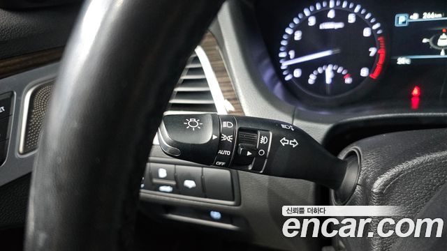 Genesis G80 3.3 GDI Premium Luxury 2017 — фото 29