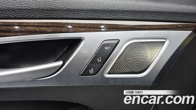 Genesis G80 3.3 GDI Premium Luxury 2017 — фото 30