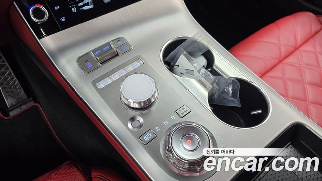 Genesis GV70 2.5T Gasoline 2WD 2025 — фото 9