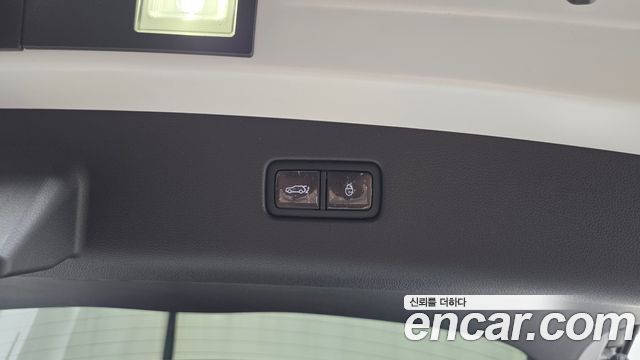 Genesis GV70 2.5T Gasoline 2WD 2025 — фото 30