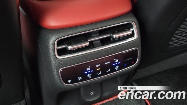 Genesis GV70 2.5T Gasoline 2WD 2025 — фото 31
