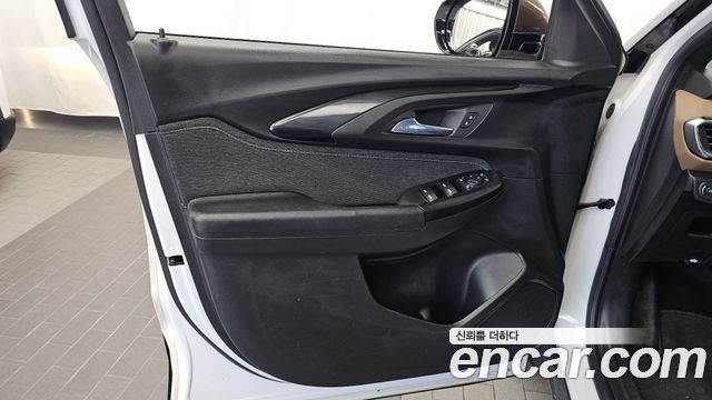 Chevrolet Trailblazer 1.3 Turbo 2WD Activ 2022 — фото 24