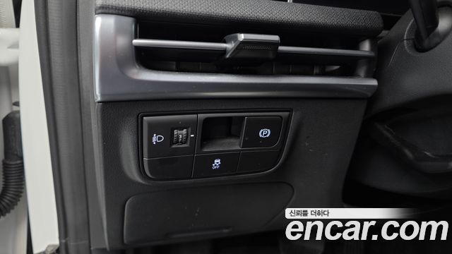 Hyundai Tucson (NX4) Gasoline 1.6 Turbo 2WD Modern 2025 — фото 31